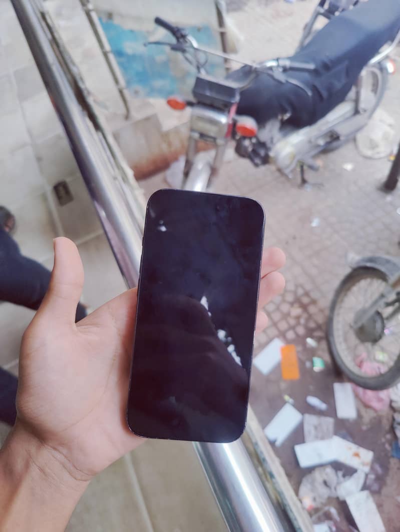 Apple iPhone 15 1