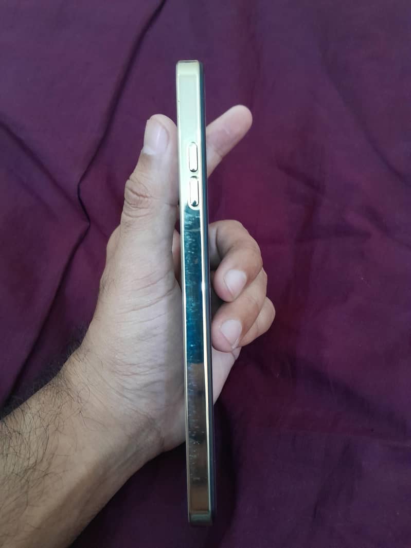 G'Five Note 25 2
