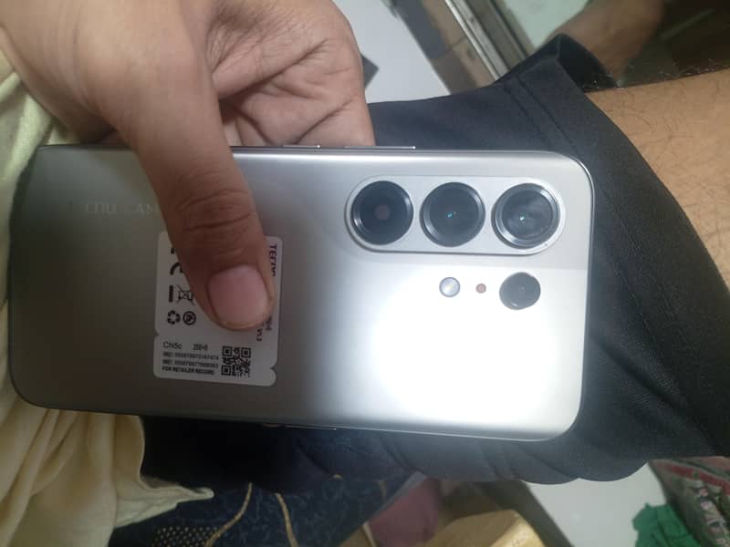 camon 50 pro 0