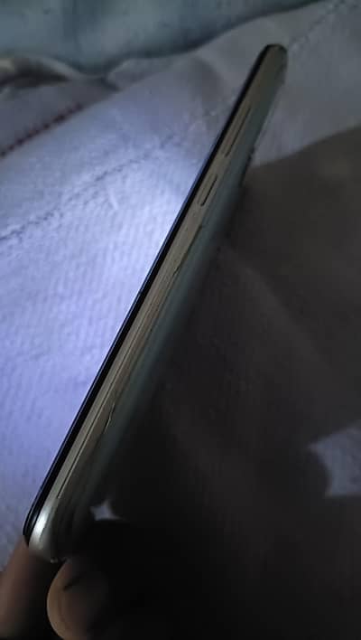 Vivo Y30