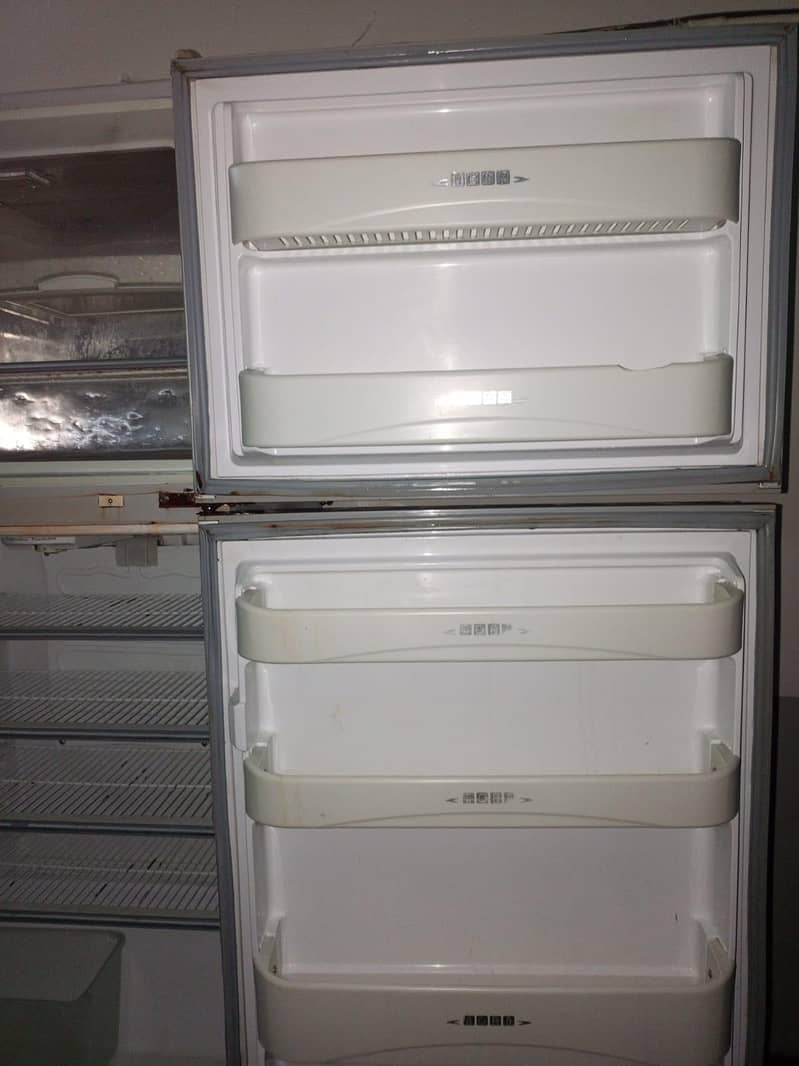 Dawlance Refrigerator 3