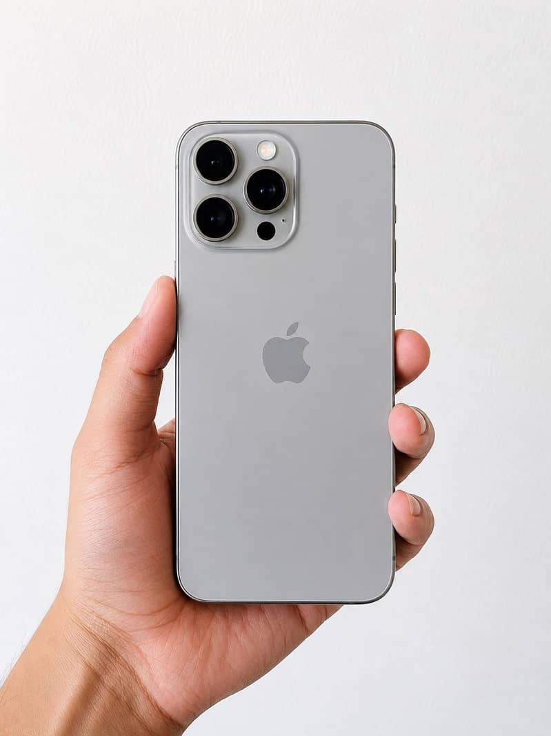 Apple iPhone 15 Pro Max 1