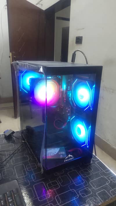 Custom built Gaming PC / Work Station