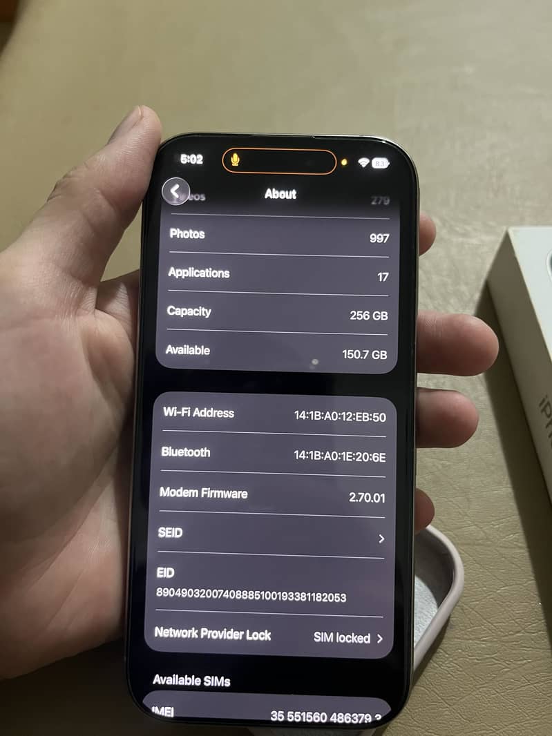 Apple iPhone 16 Pro 6