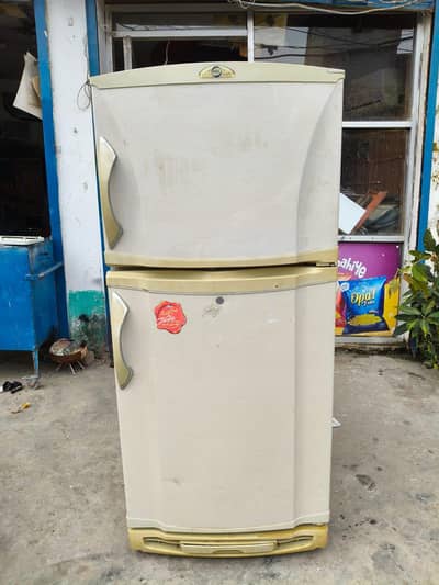PEL Refrigerator small size one month warranty (0321/0807777)