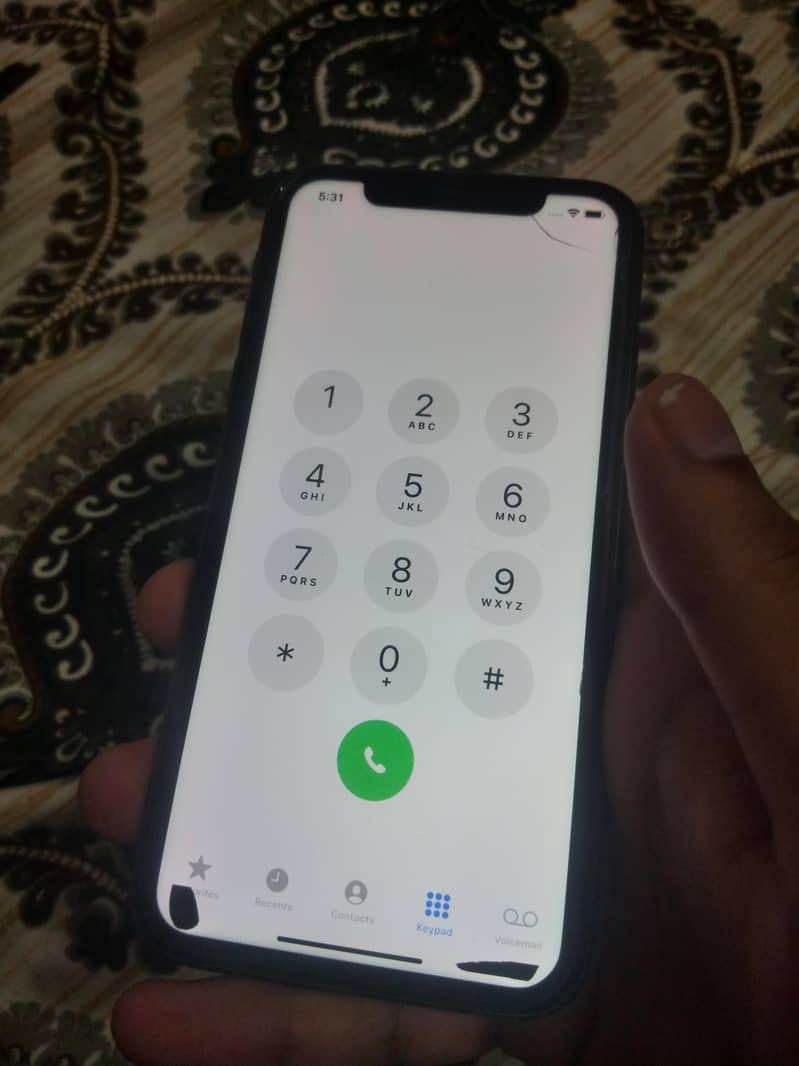 Apple iPhone 11 4