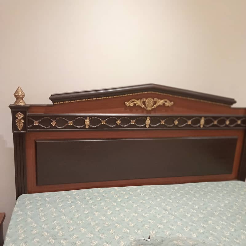 Complete King Size Solid Bed Room Set 1