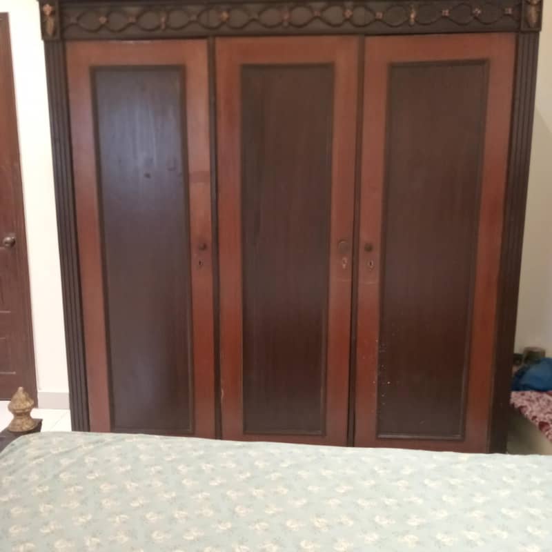 Complete King Size Solid Bed Room Set 3