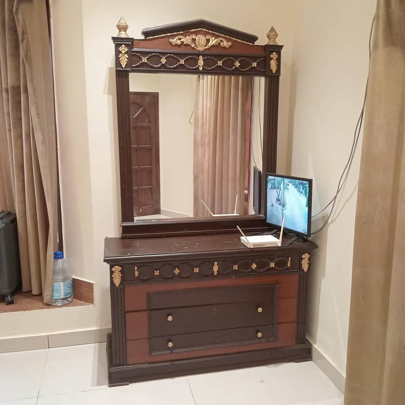 Complete King Size Solid Bed Room Set 6
