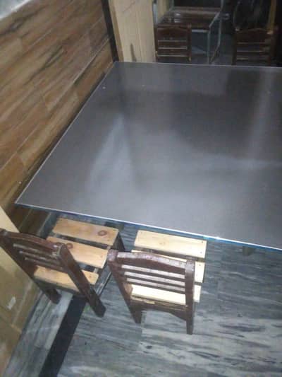 2 sets of chairs and table