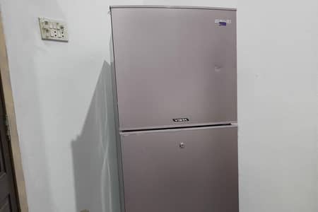Refrigerator – Excellent Working Condition