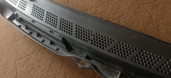 Honda Civic windshield wiper cowl panel