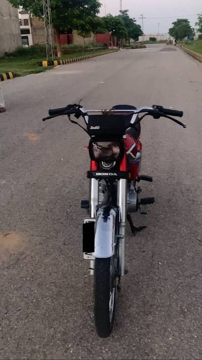 Cg125