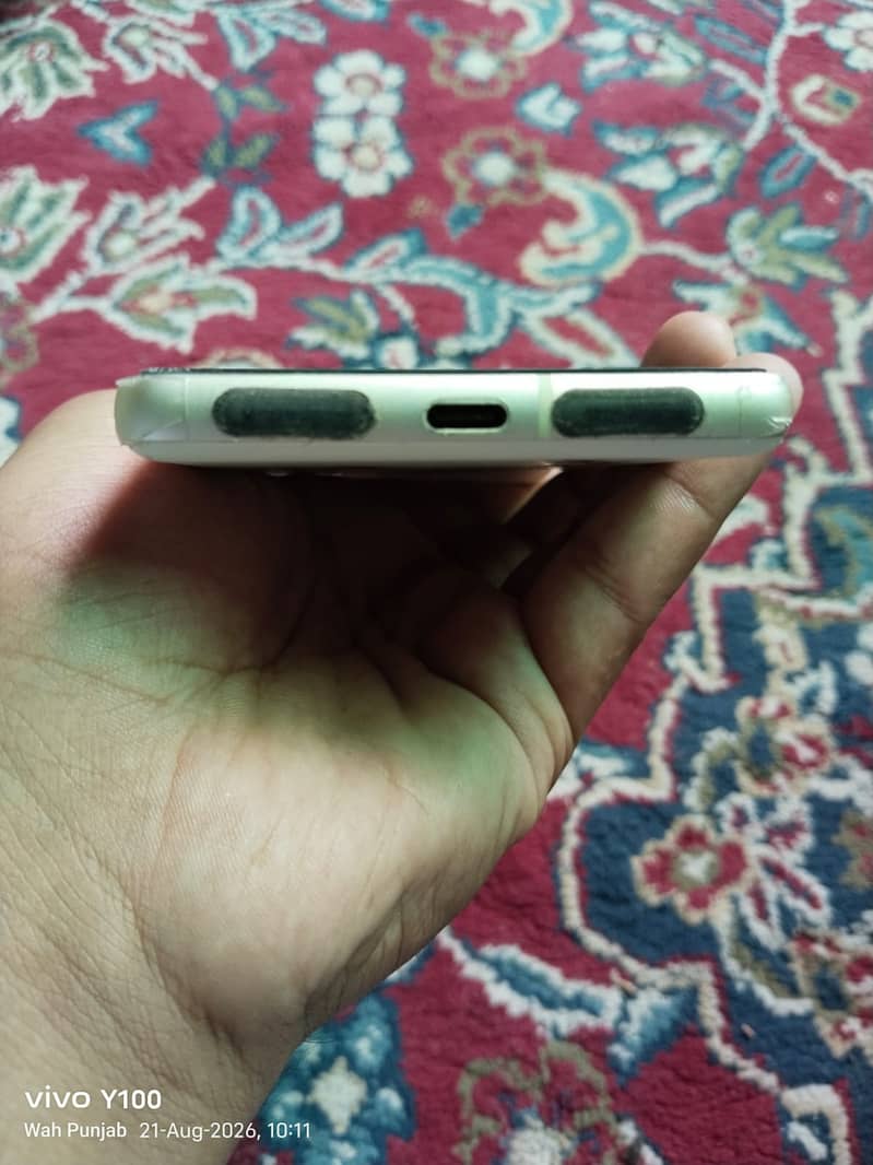 Google Pixel 7 5