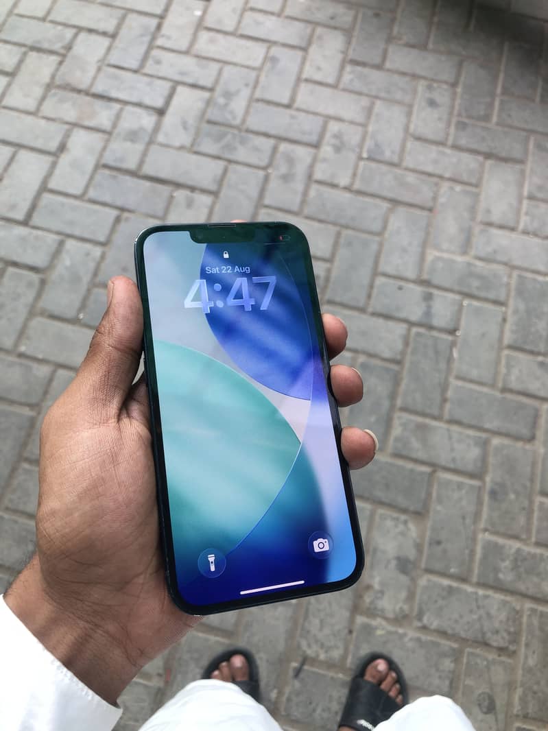 Apple iPhone 14 2