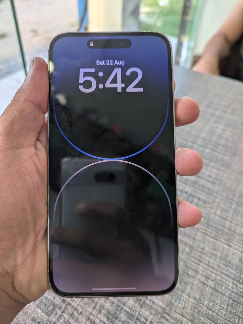 Apple iPhone 14 Pro Max 1