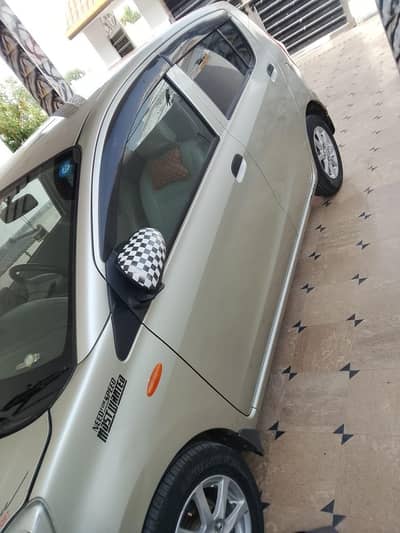 Daihatsu Mira 2016