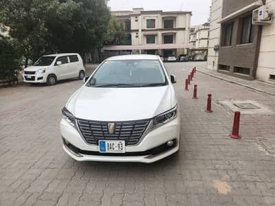 Toyota Premio 2018