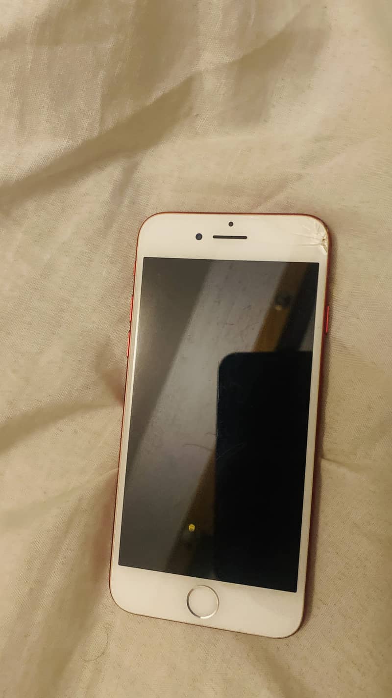Apple iPhone 7 0