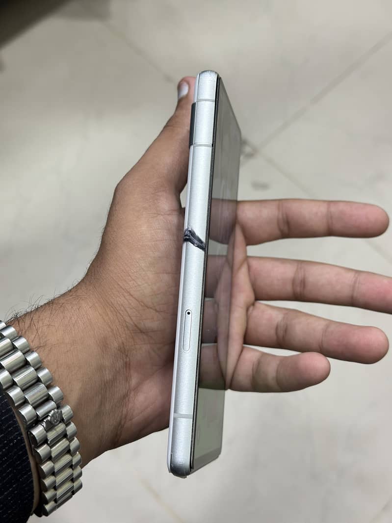 Google Pixel 7a 2