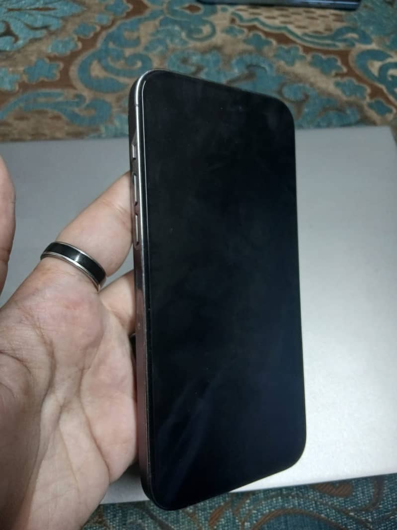 Apple iPhone 14 Pro Max 6