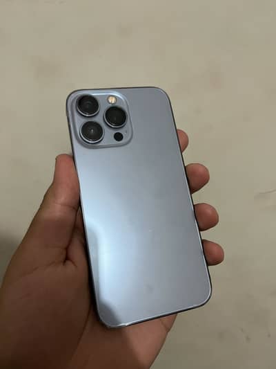 Apple iPhone 13 Pro