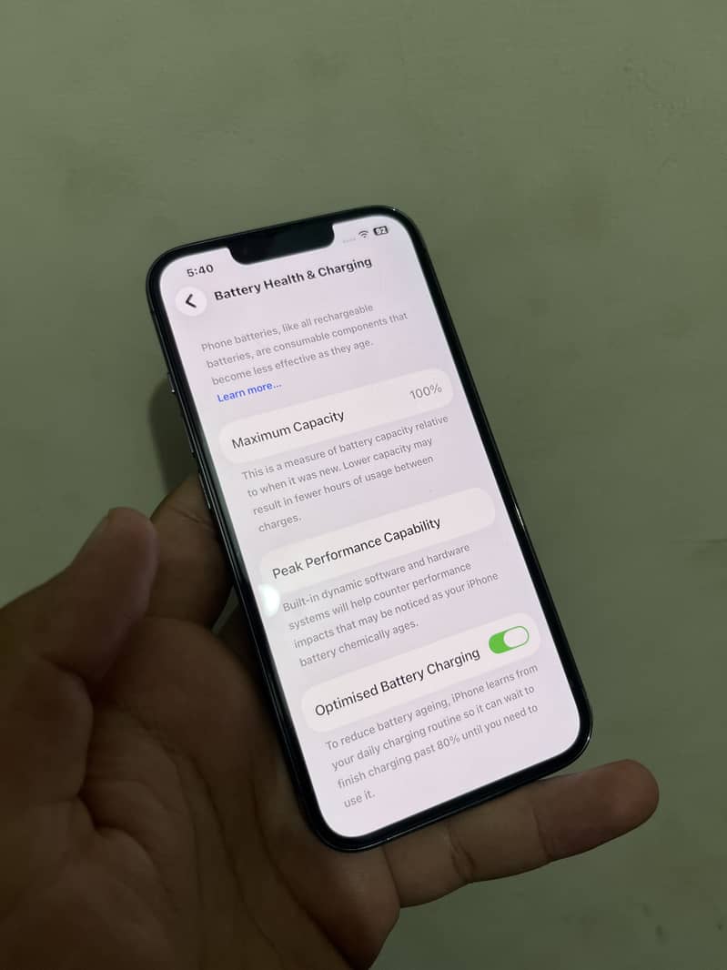 Apple iPhone 13 Pro 3