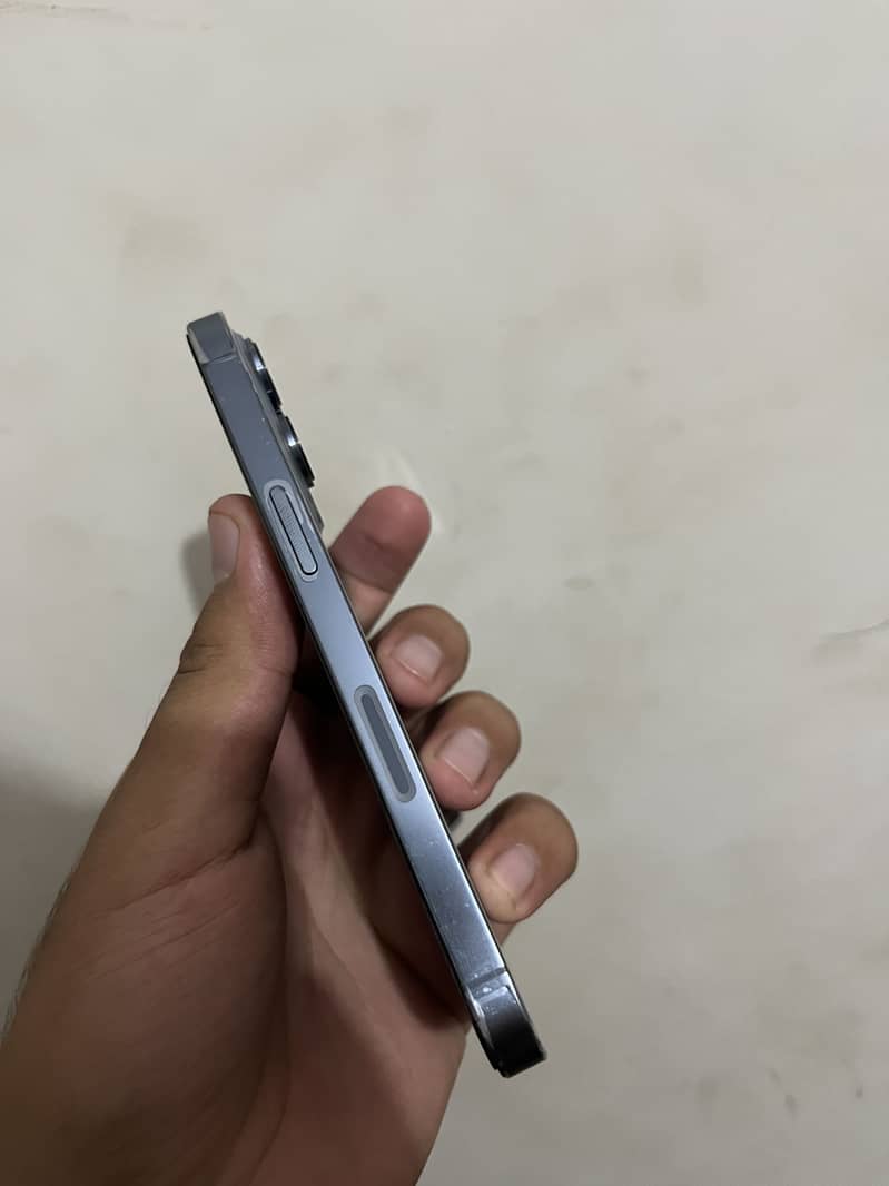 Apple iPhone 13 Pro 7
