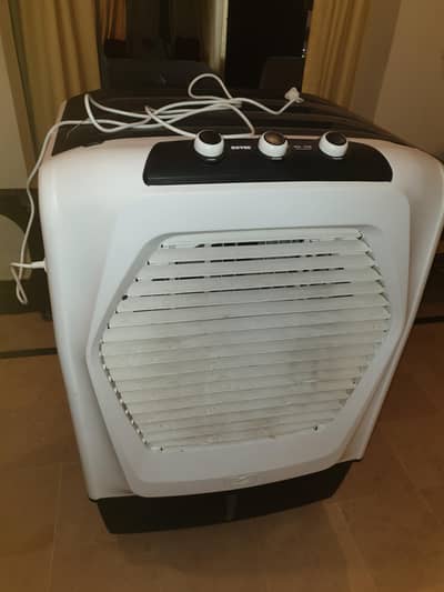 brand new royal cooler  just 1 month used