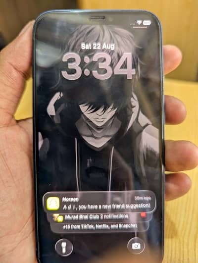 Apple iPhone 12