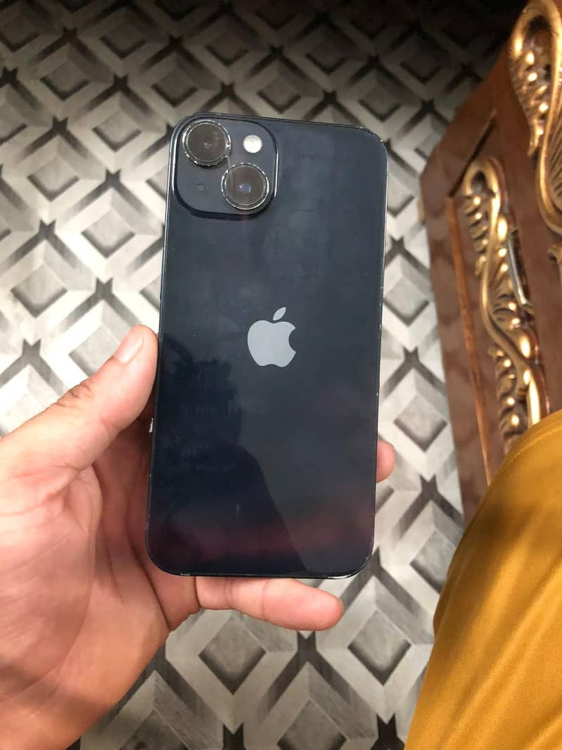Apple iPhone 14 3