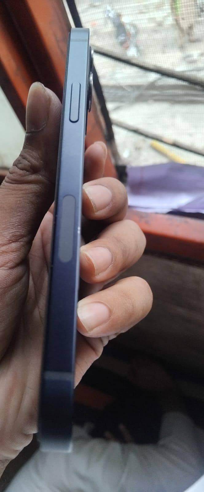Apple iPhone 12 0