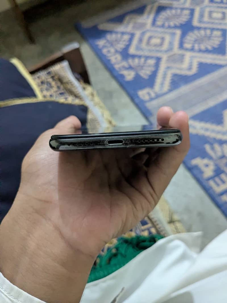 Apple iPhone X 2
