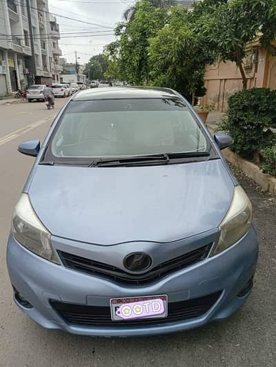 Toyota Vitz 2012