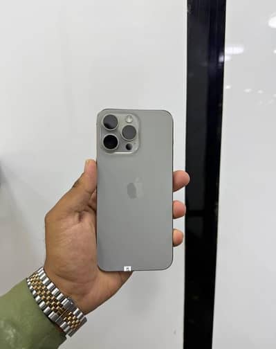 Apple iPhone 15 Pro Max