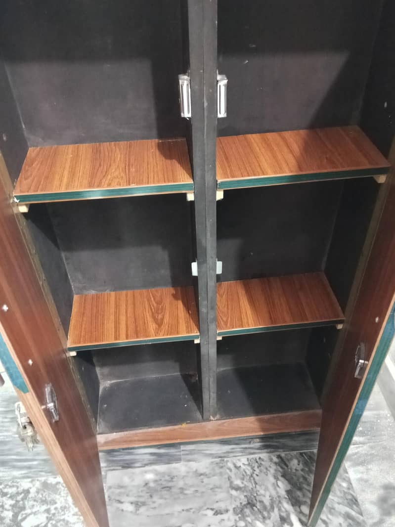 wardrobe 1