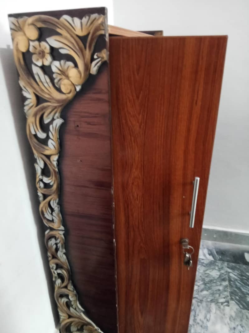 wardrobe 2