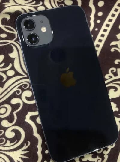 Apple iPhone 12