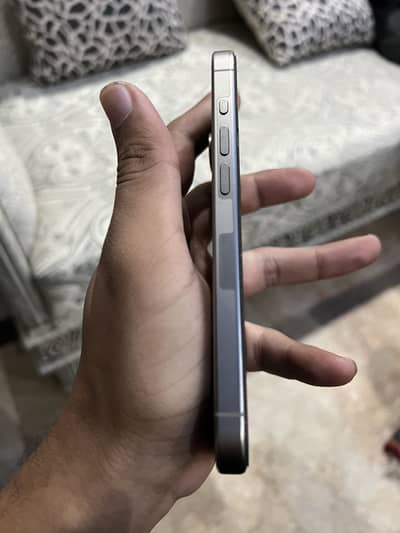 Apple iPhone 15 Pro