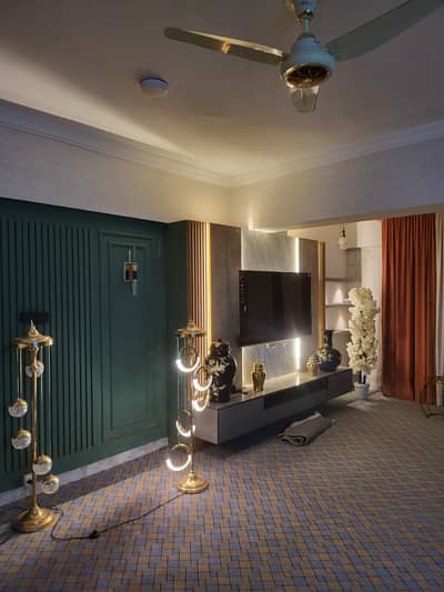 2 Bed Apartment Fully Furnished Fully Renovated