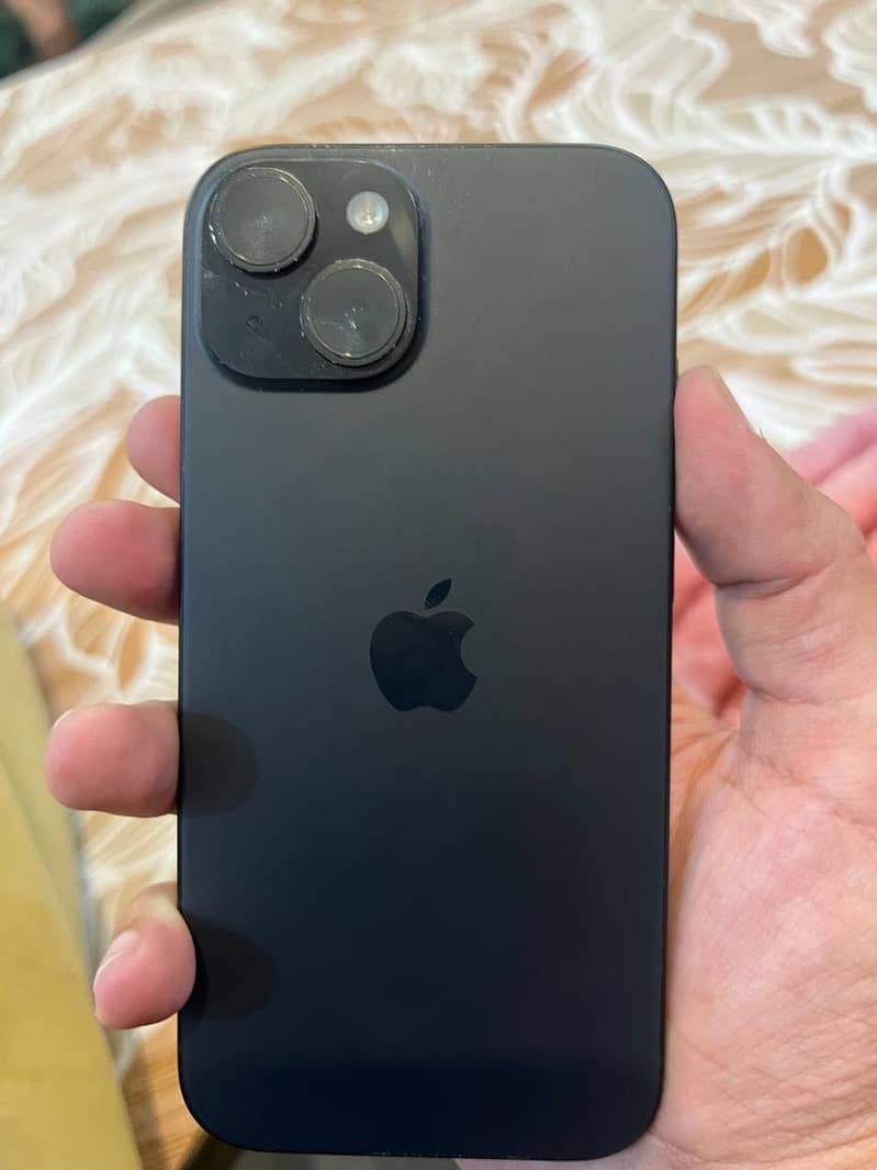 Apple iPhone 15 1