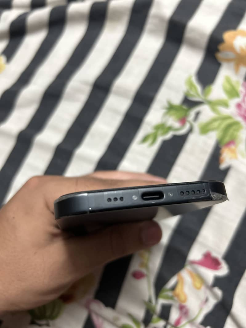 Apple iPhone 15 1