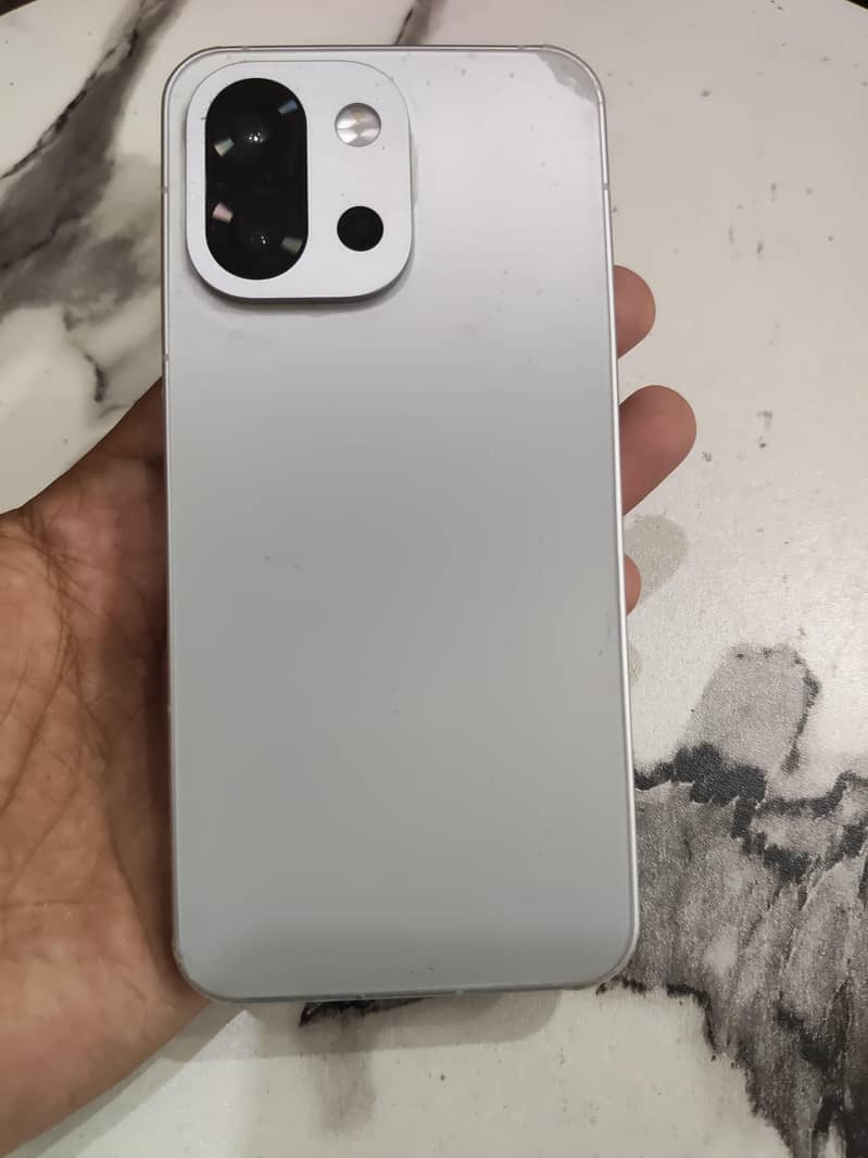 OnePlus 13t 0