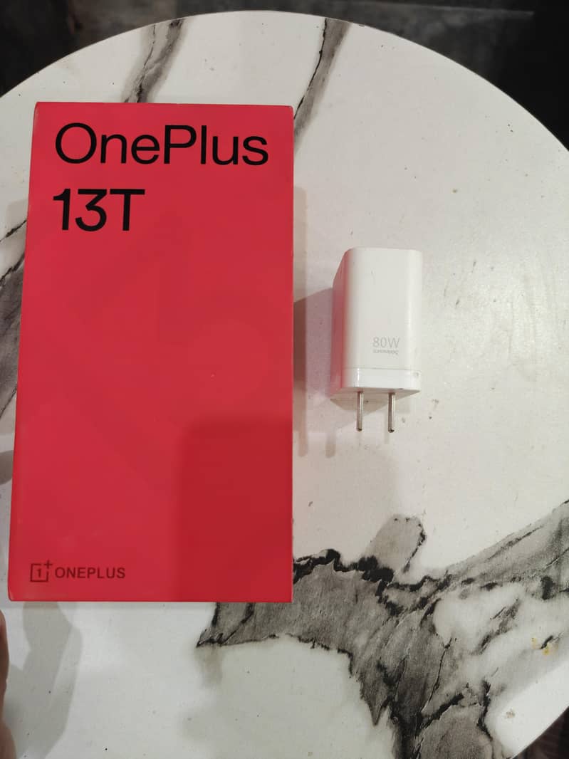 OnePlus 13t 6