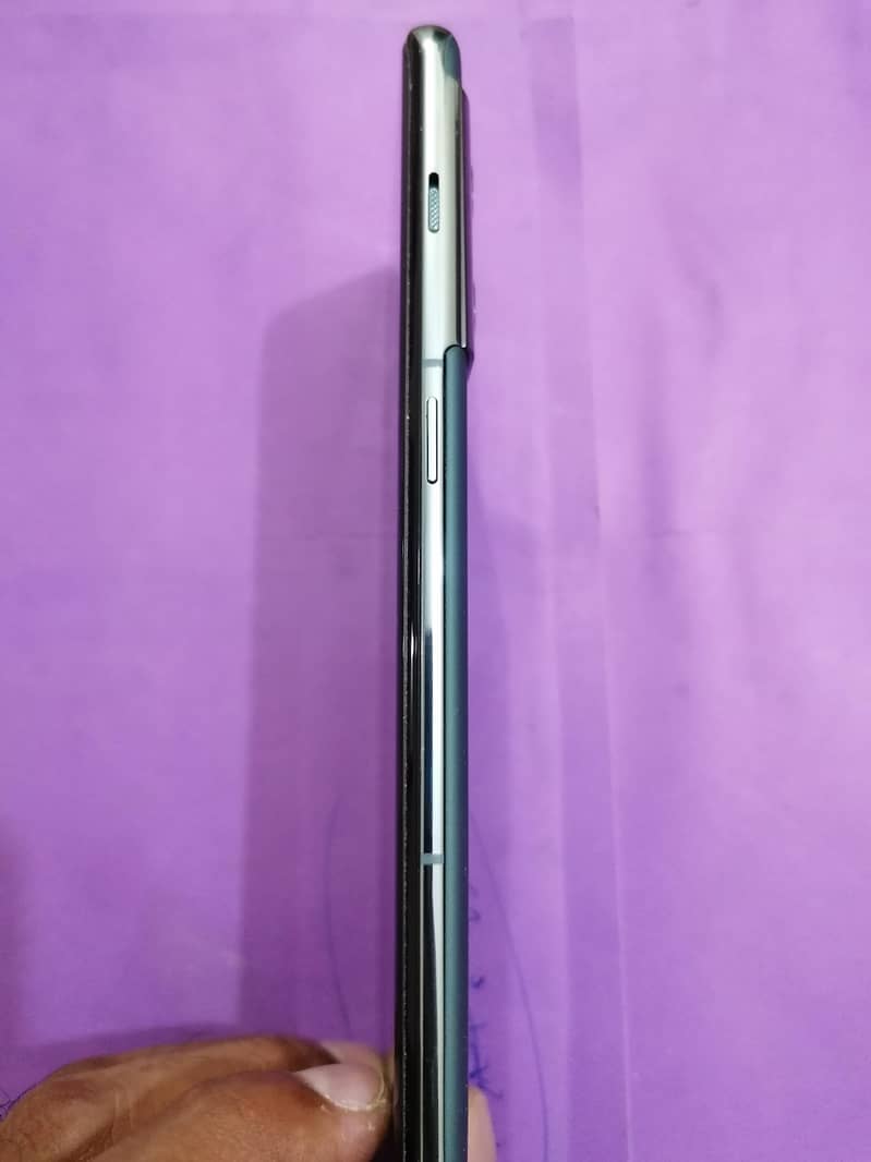 One Plus 10 Pro 5