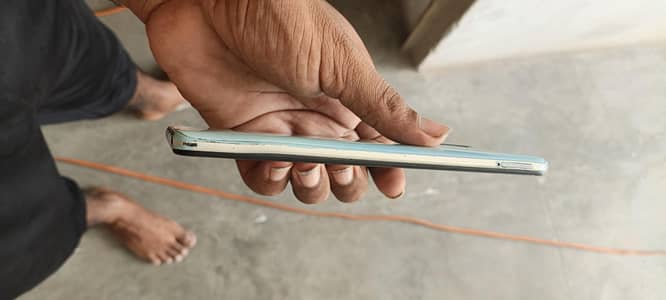 Samsung Mobile A71 6/128 display finger