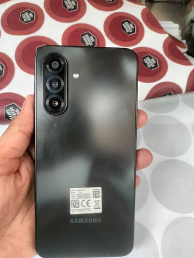 SAMSUNG GALAXY A17
