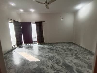 1 KANAL UPPER PORTION FOR RENT IN SUI GAS SOCIETY PHASE 1