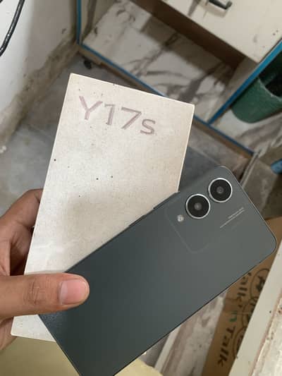 Vivo Y17s