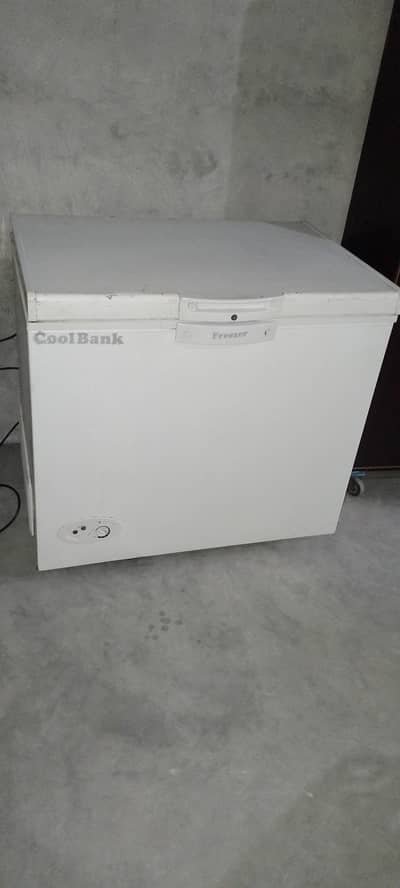 energy efficient wavea deepfreezer (coolbank) with thicker insulation